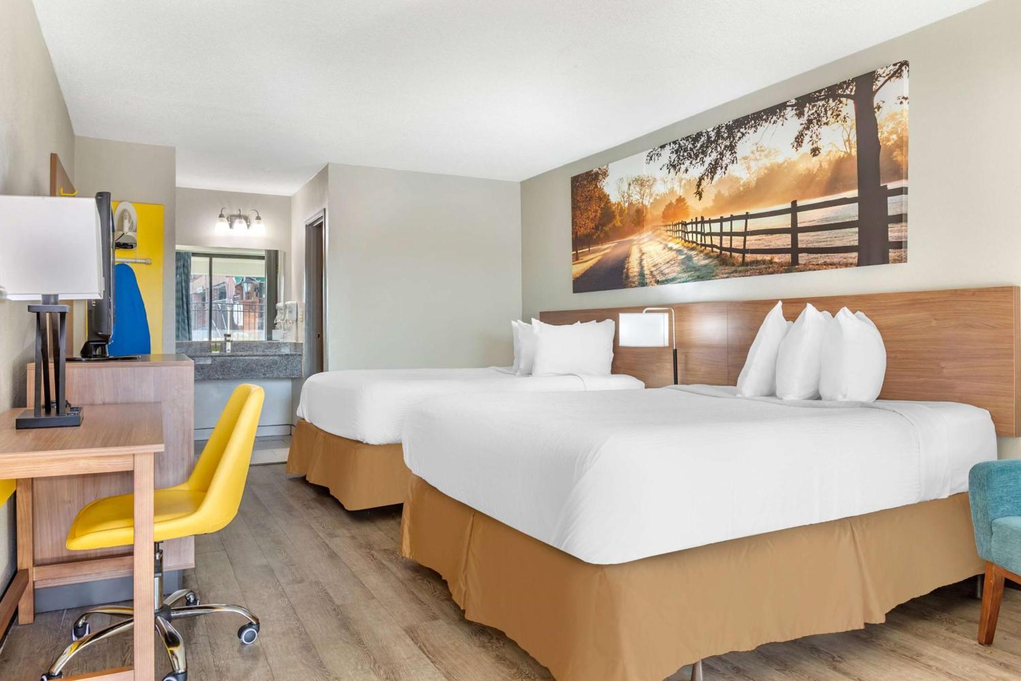 Days Inn & Suites By Wyndham Rocky Mount Golden East Eksteriør bilde