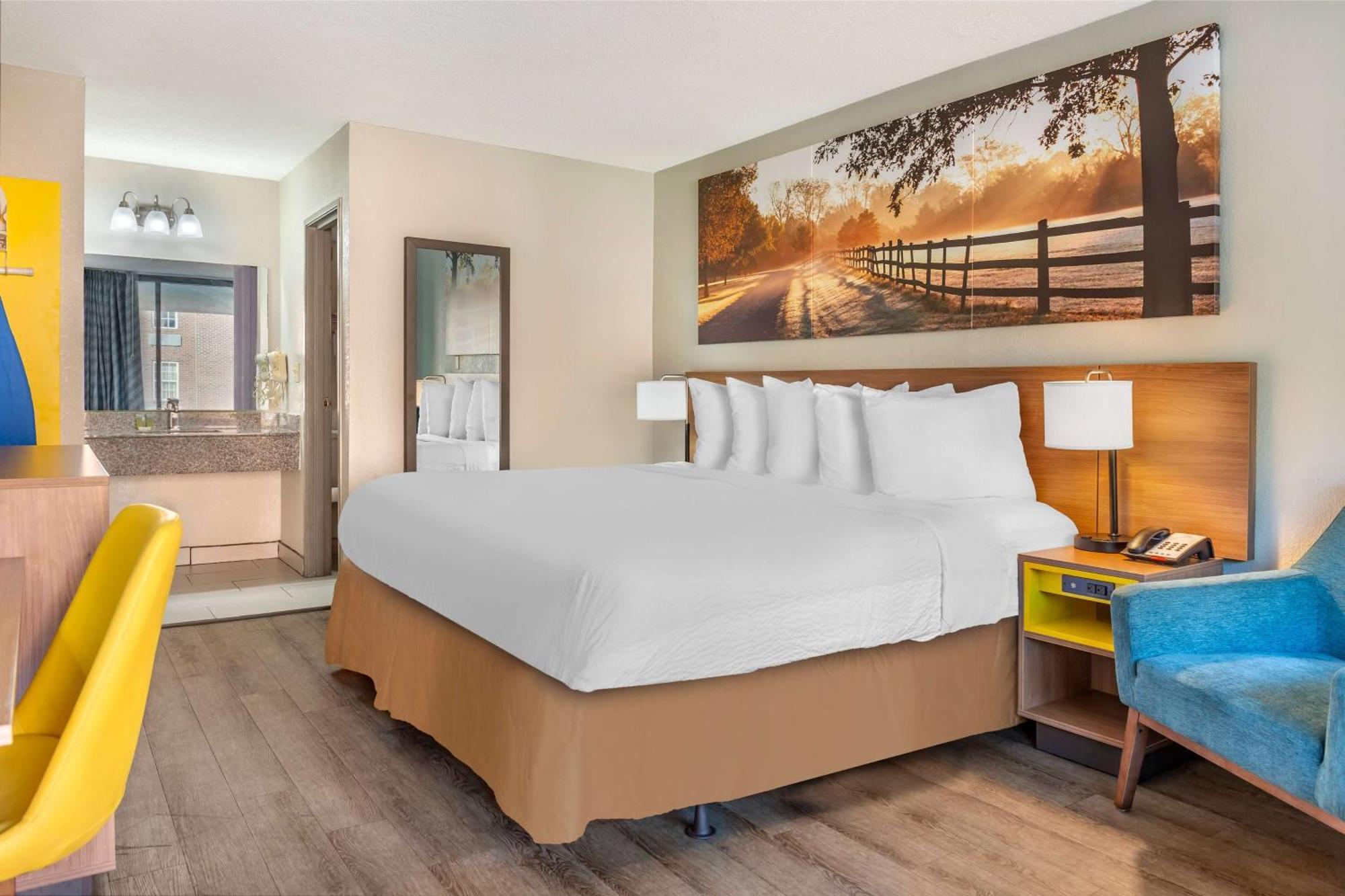 Days Inn & Suites By Wyndham Rocky Mount Golden East Eksteriør bilde
