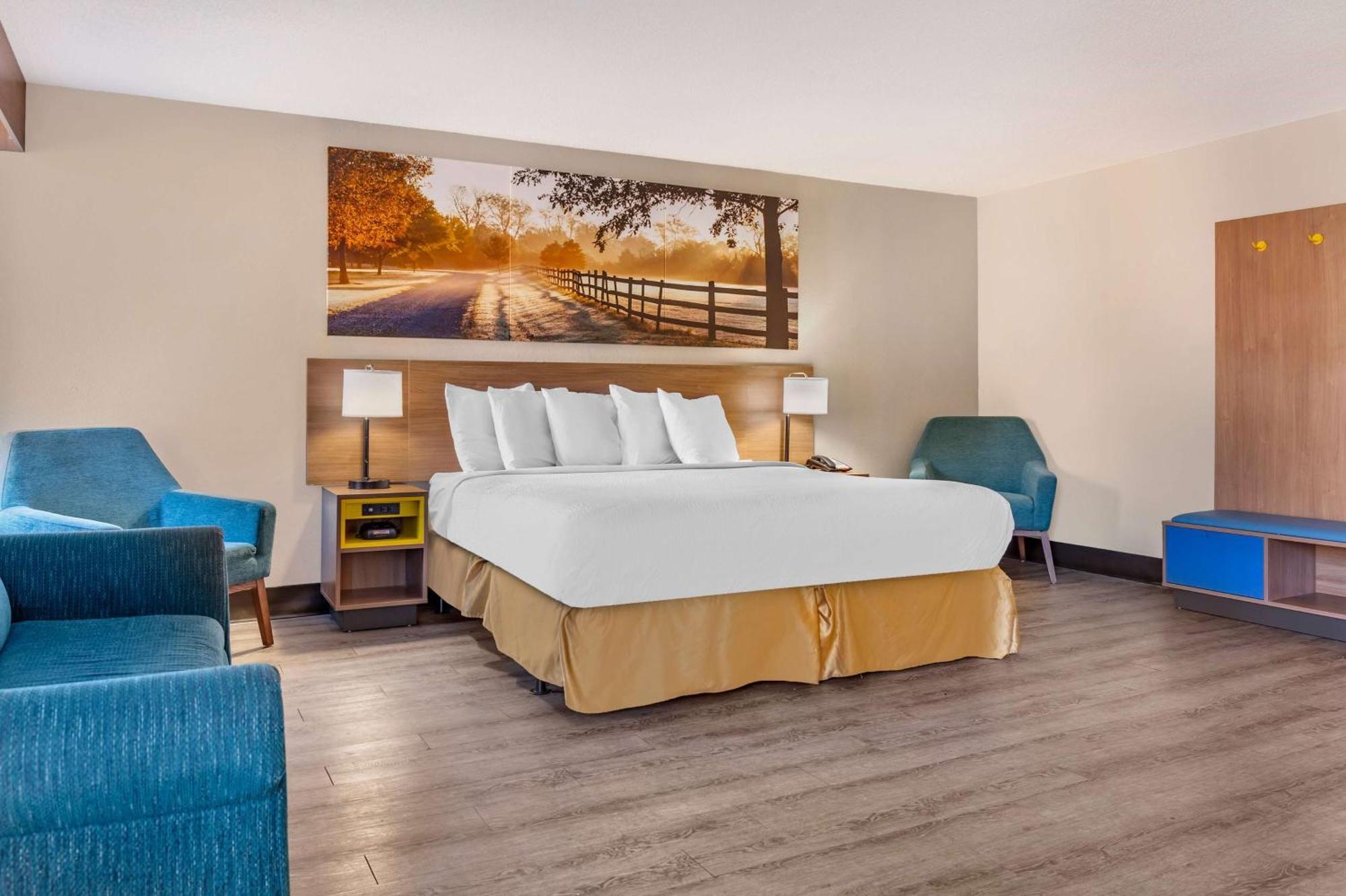 Days Inn & Suites By Wyndham Rocky Mount Golden East Eksteriør bilde