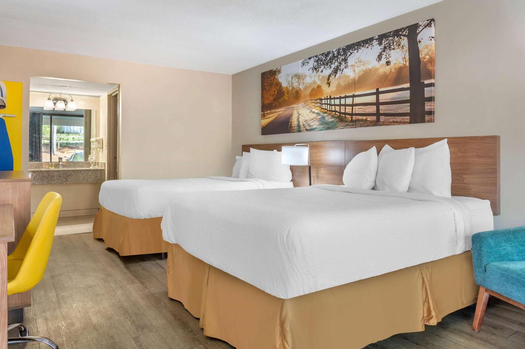 Days Inn & Suites By Wyndham Rocky Mount Golden East Eksteriør bilde