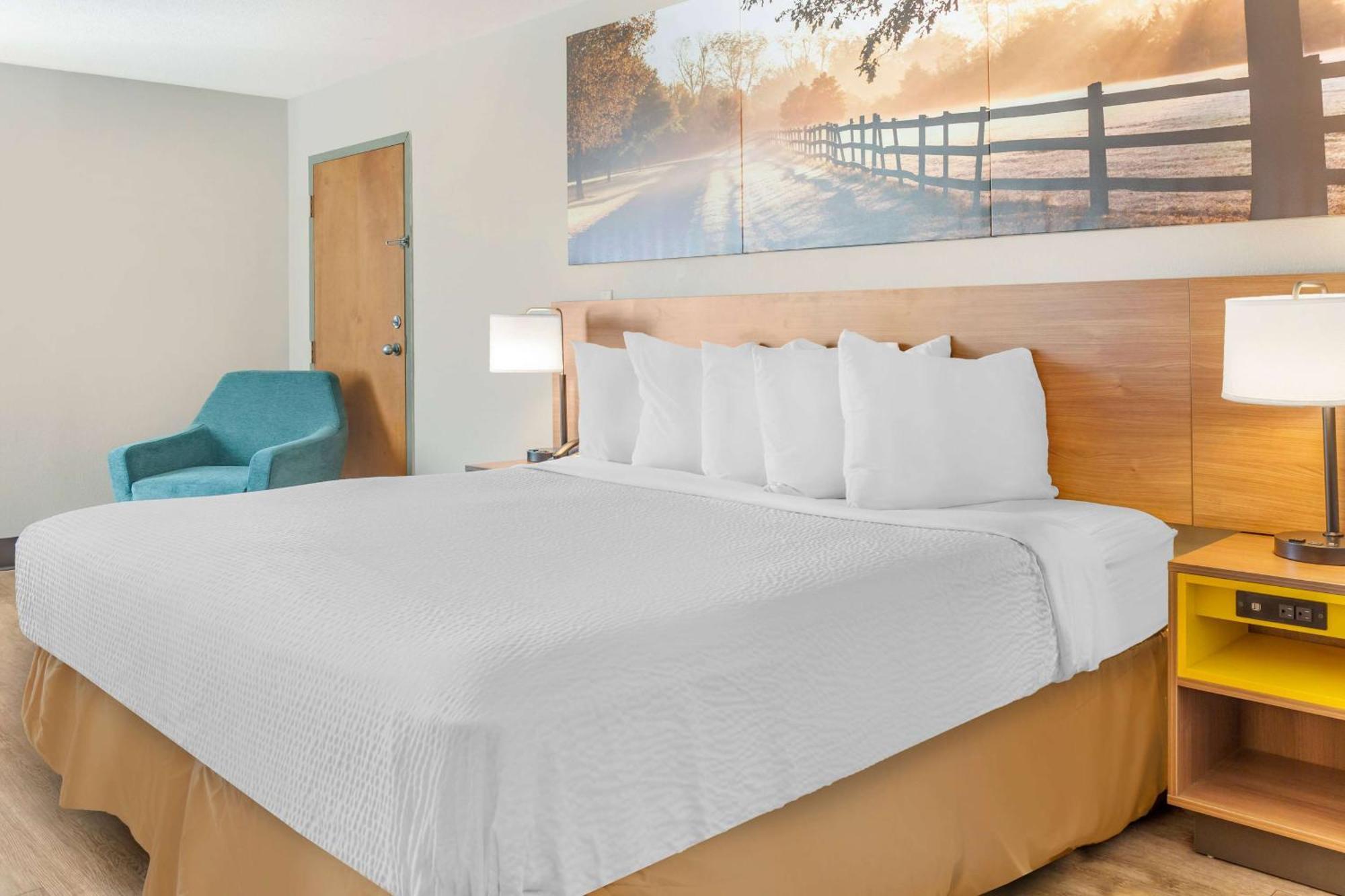 Days Inn & Suites By Wyndham Rocky Mount Golden East Eksteriør bilde