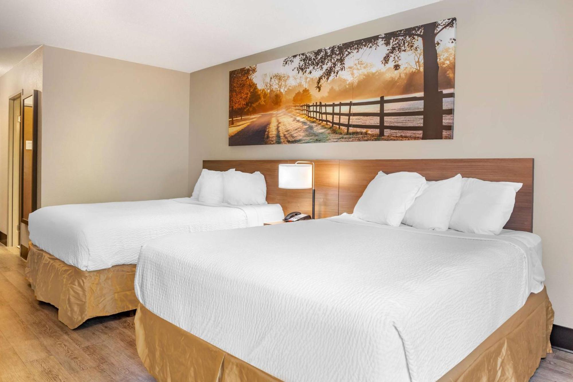 Days Inn & Suites By Wyndham Rocky Mount Golden East Eksteriør bilde